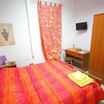 Agora A 2 Minuti Dalla Valle Dei Templi E 5 Minuti Dal Mare Bed & Breakfast 3*