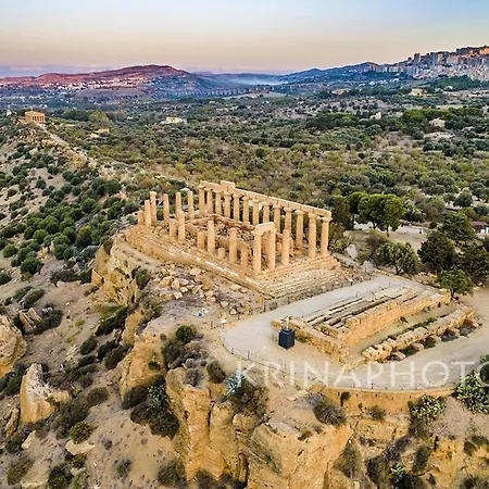 Bed & Breakfast Agora A 2 Minuti Dalla Valle Dei Templi E 5 Minuti Dal Mare 3*