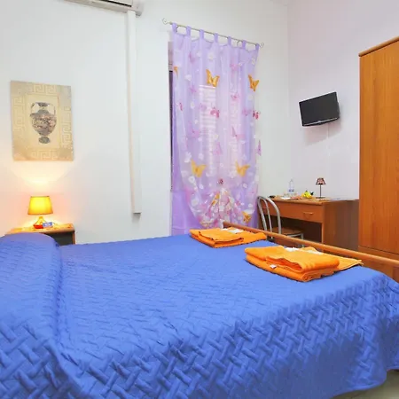 B&B Agora A 2 Minuti Dalla Valle Dei Templi E 5 Minuti Dal Mare Frühstückspension