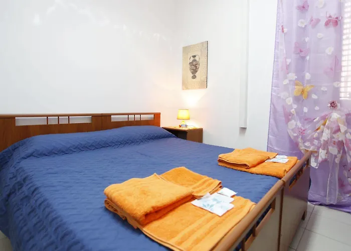 B&B Agora A 2 Minuti Dalla Valle Dei Templi E 5 Minuti Dal Mare Bed & Breakfast 3*