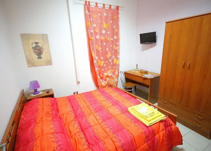 Agora A 2 Minuti Dalla Valle Dei Templi E 5 Minuti Dal Mare Bed and breakfast 3*